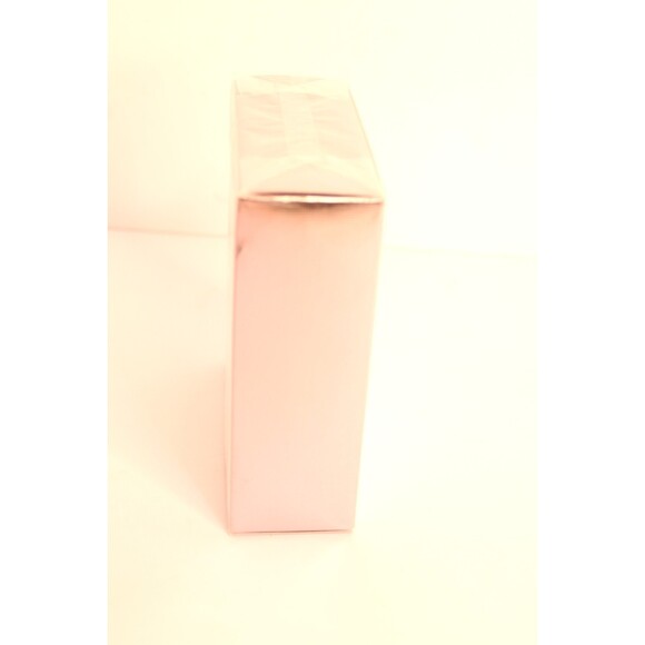 Beautiful Magnolia Intense by Estee Lauder Eau de Parfum Spray 3.4 oz - New - Picture 4 of 11